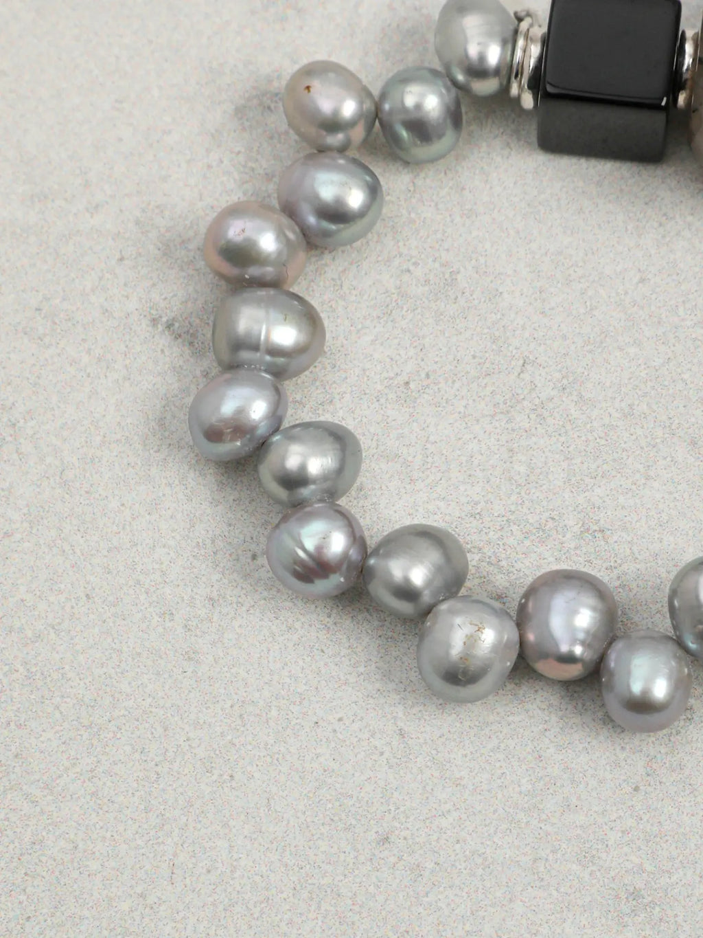 Black crystal black agate freshwater pearl bracelet