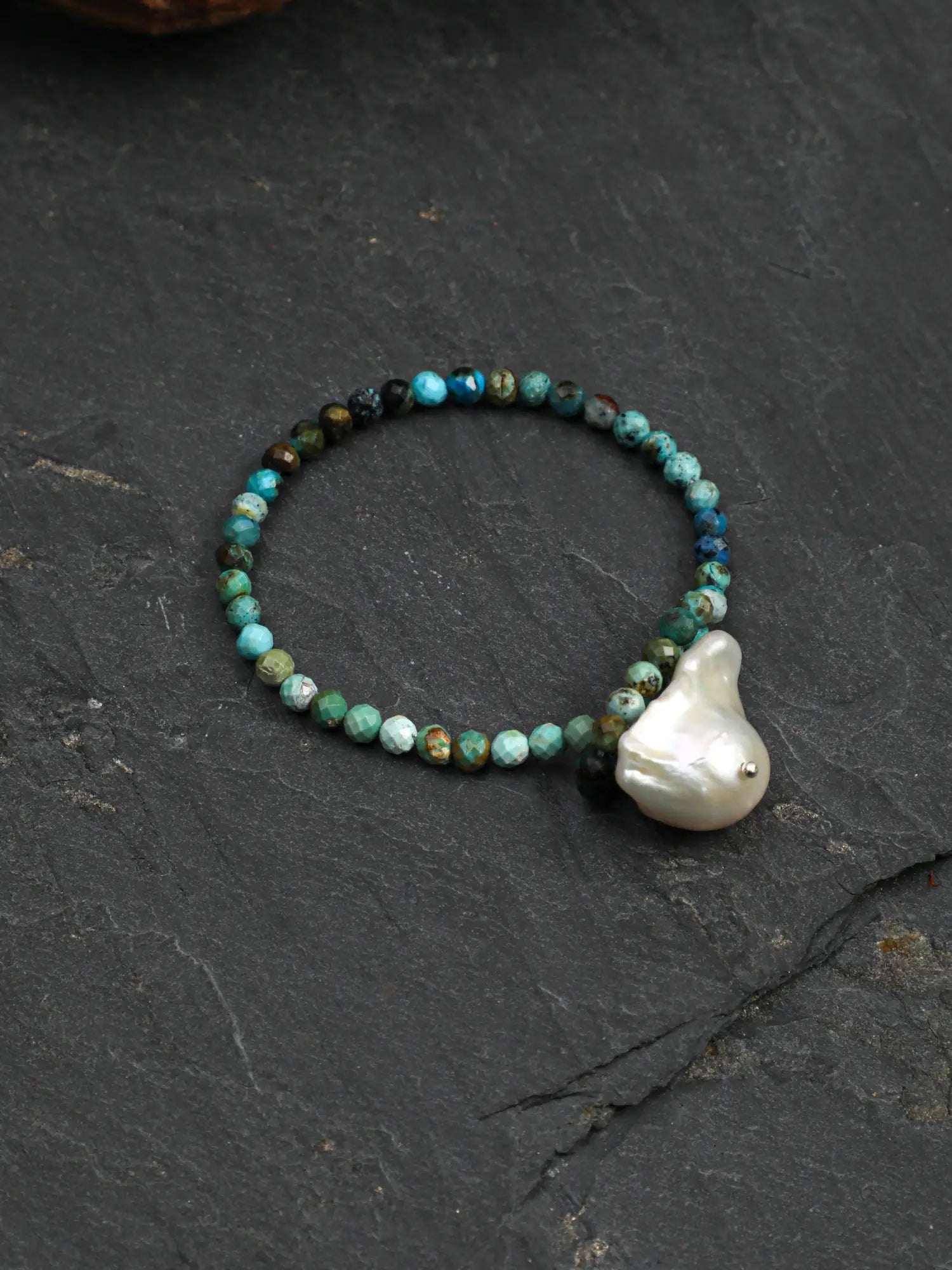 Phoenix Stone Baroque Pearl bracelet